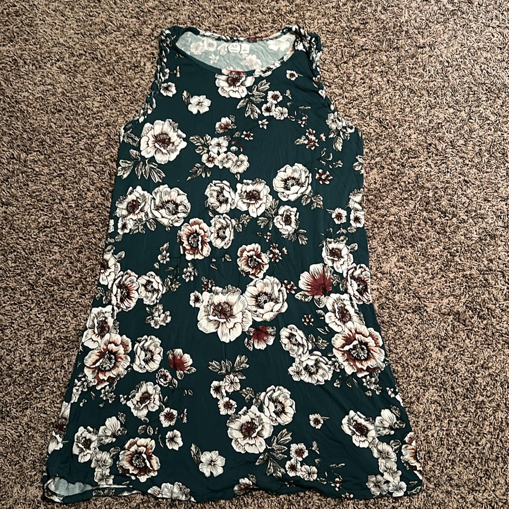 Maurice’s size Large summer dress